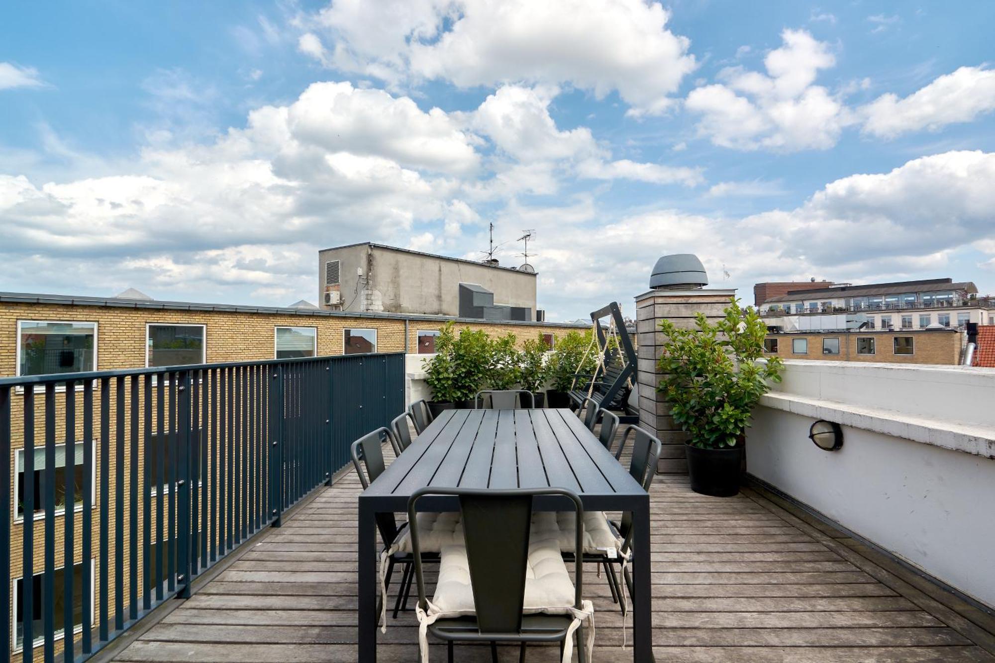 Luxury Penthouse - Private Balcony - Heart Of Copenhagen Apartment Exterior photo